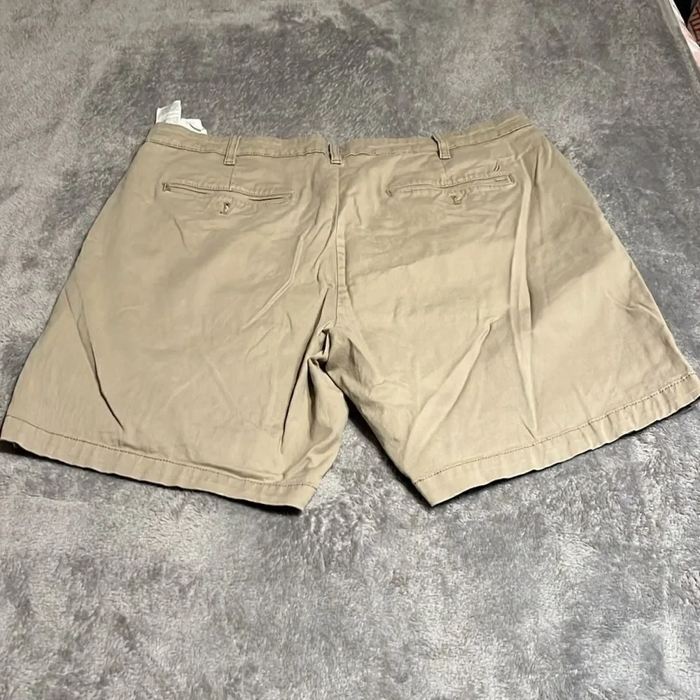 Men’s Nautica Khaki Shorts